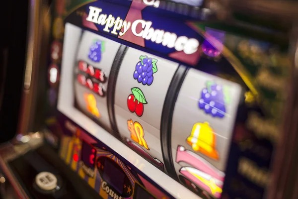 Red Tiger slot game interface on haotogel alternatif